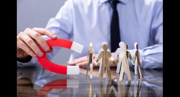 Employee-Retention-Strategies-to-Use-Right-Now-e1759353556224-1